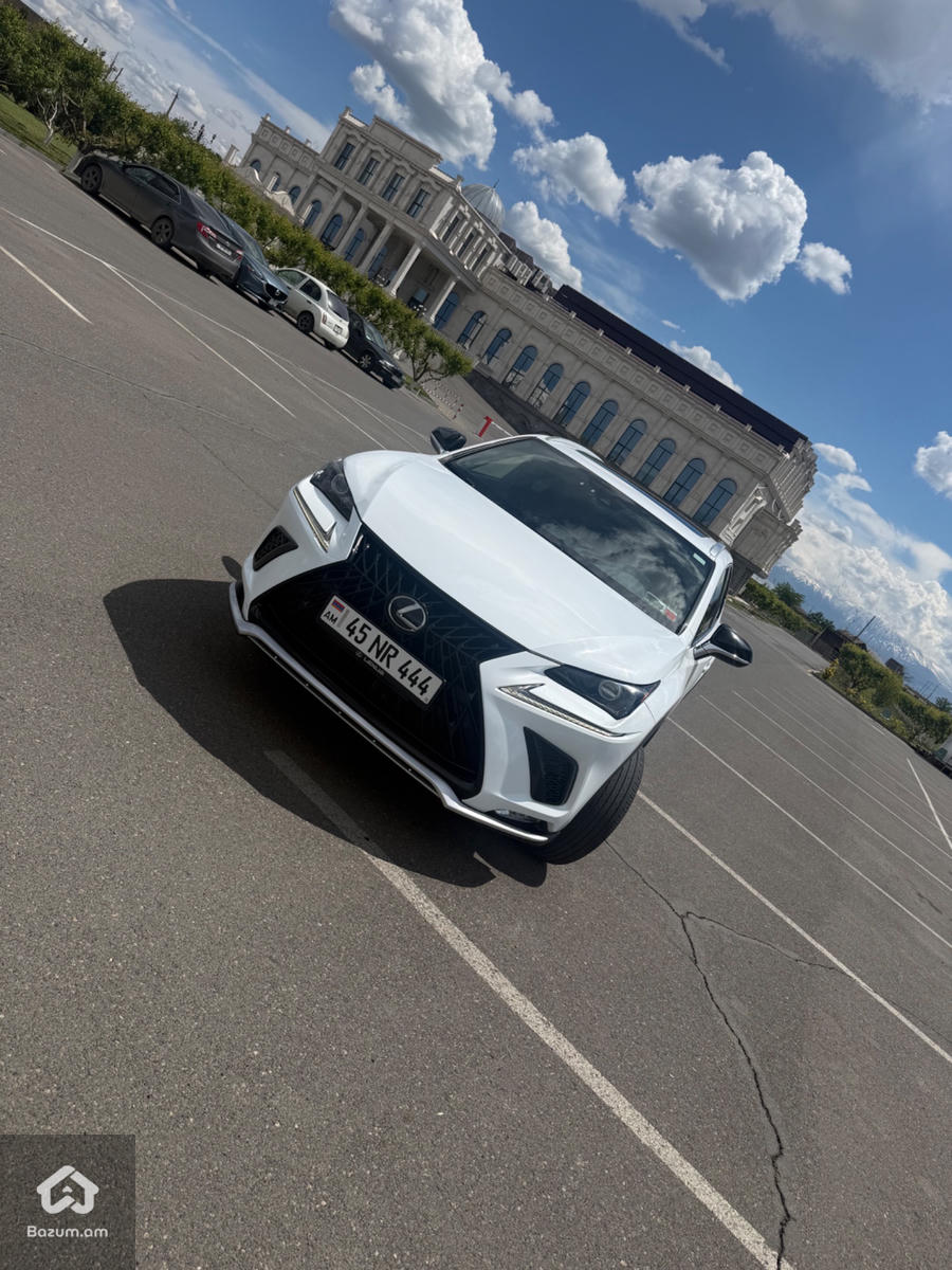 Lexus - image 7