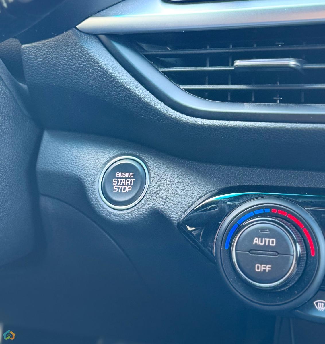 KIA FORTE 2022 Gt Line - image 8