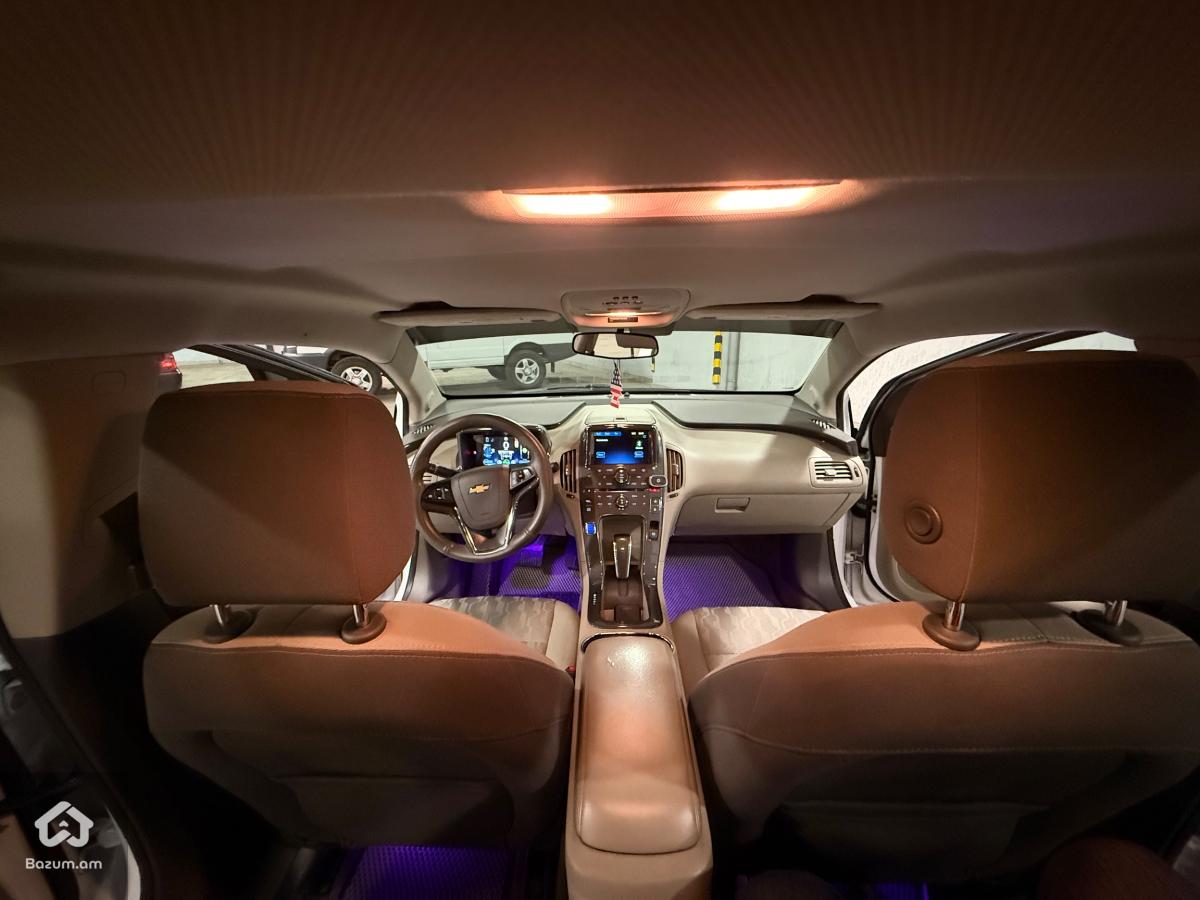Chevrolet Volt - image 7