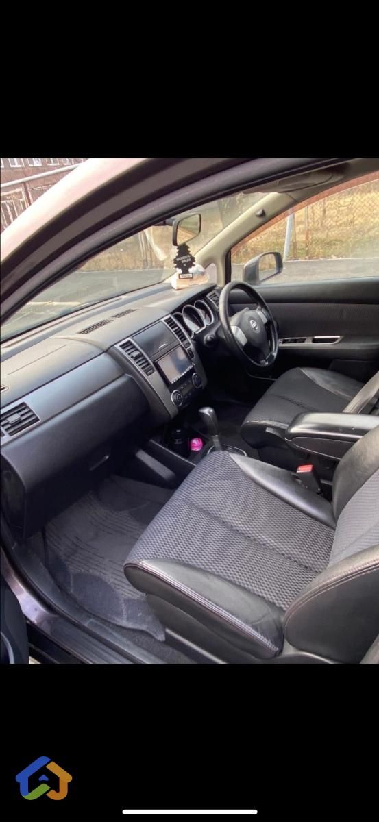 Nissan Tiida - image 3