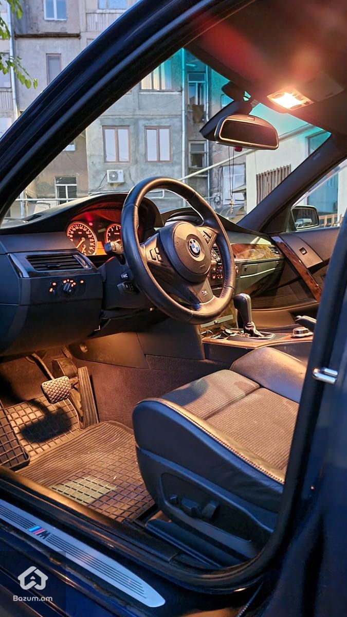 BMW 525 - image 6