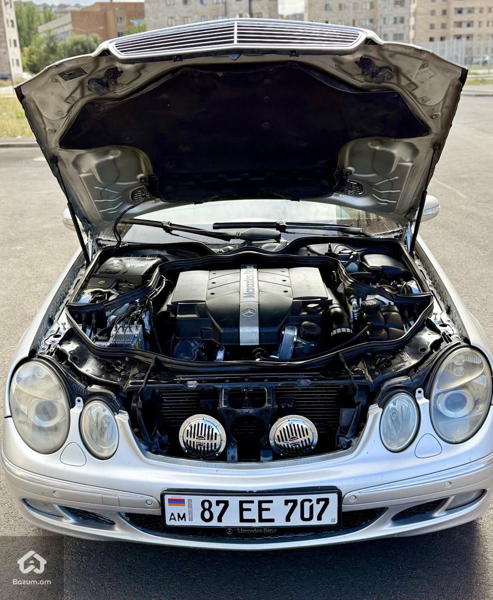 Mercedes-Benz E 240 2003 - image 10