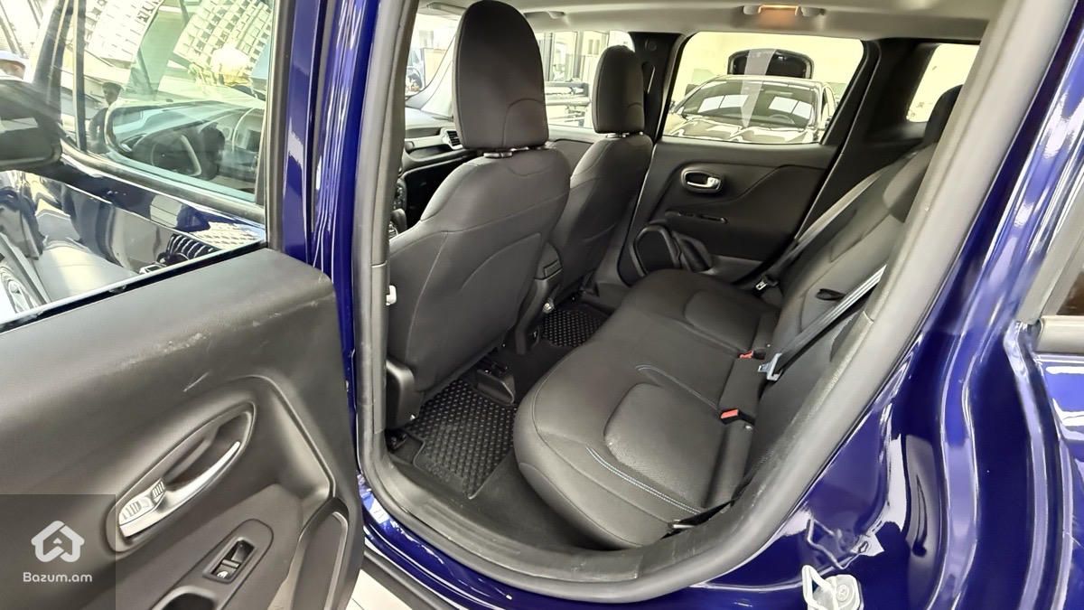 Jeep Renegade 2020 - image 13