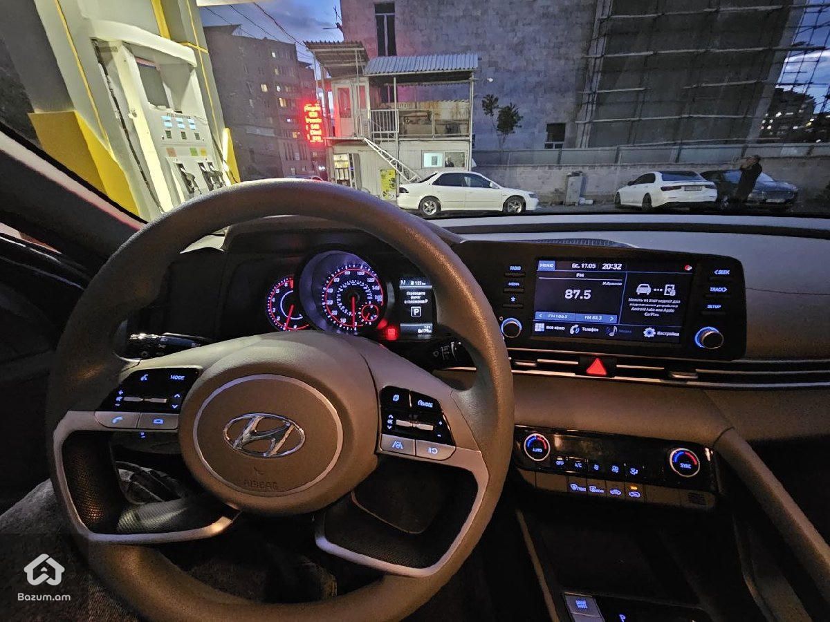 Hyundai Elantra 2023 - image 7