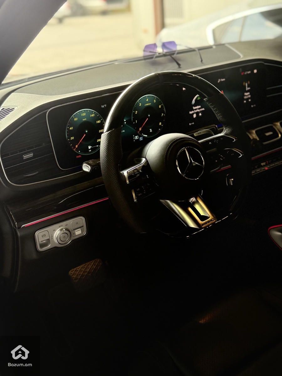 mercedes benz GLE - image 13