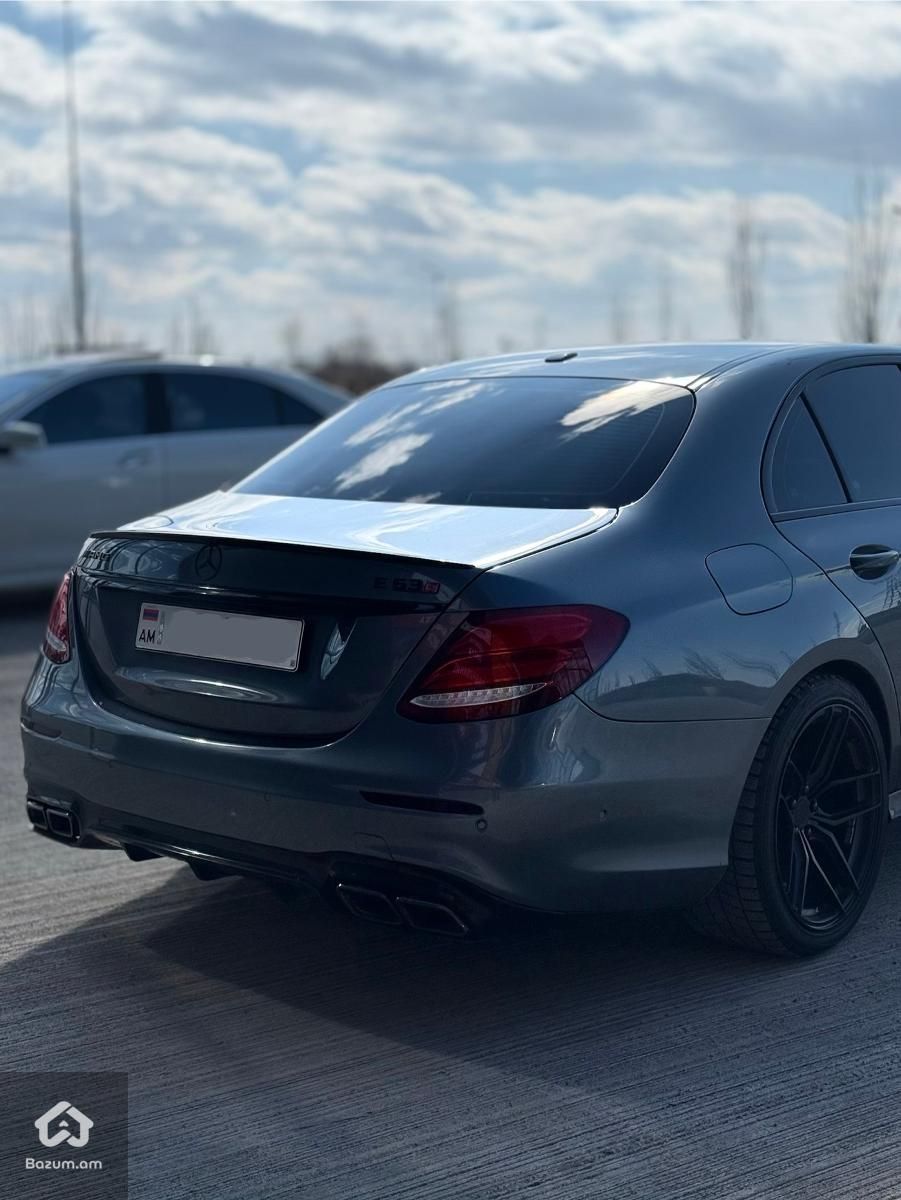 Mercedes w213 - image 3