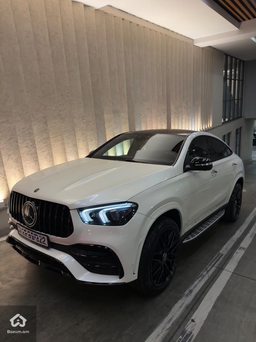 Mercedes-Benz GLE 53 AMG - image 1