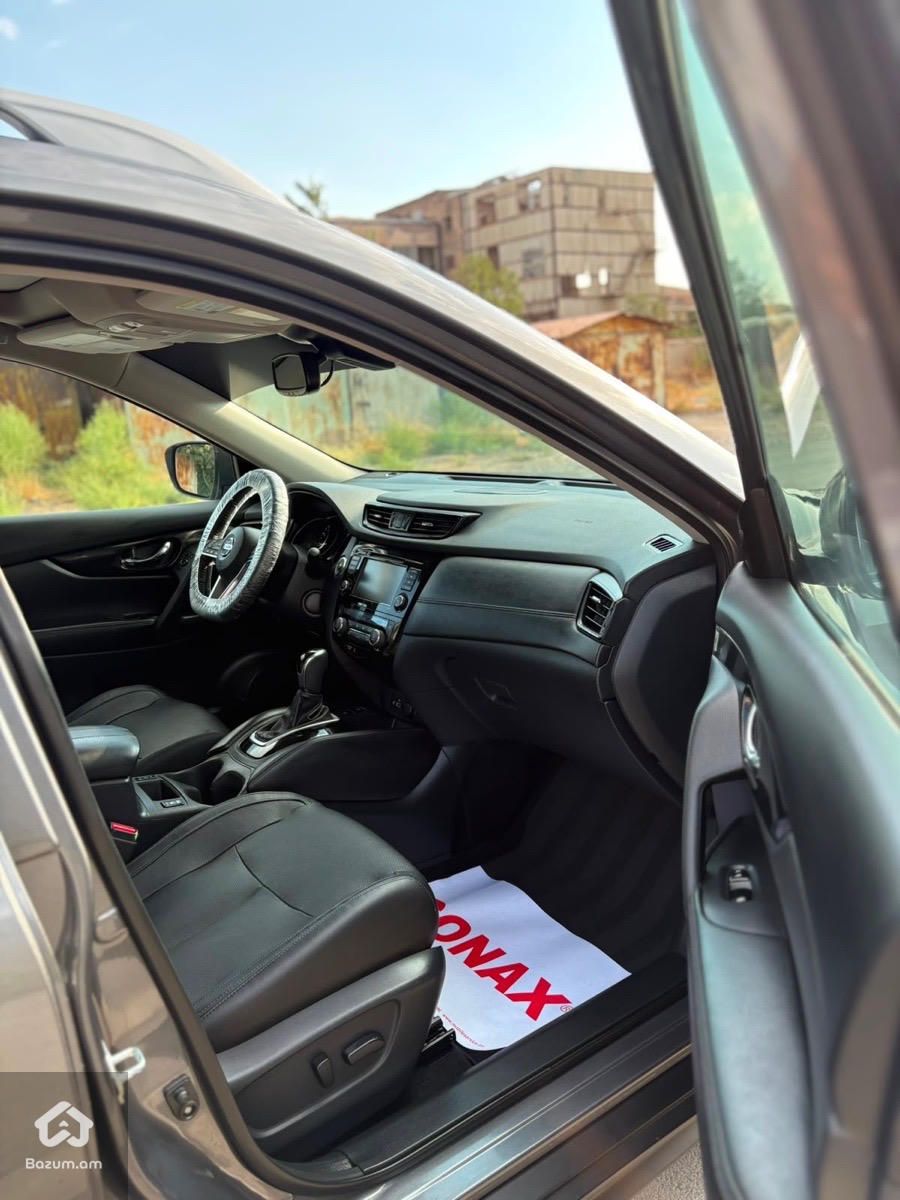 Nissan Rogue SL AWD 2019 - image 7