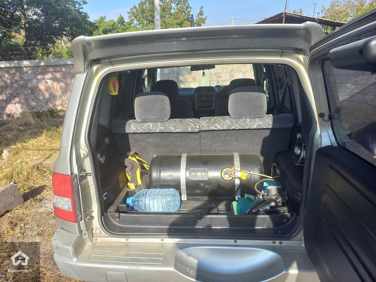 Mitsubishi Pajero 2000 - image 6