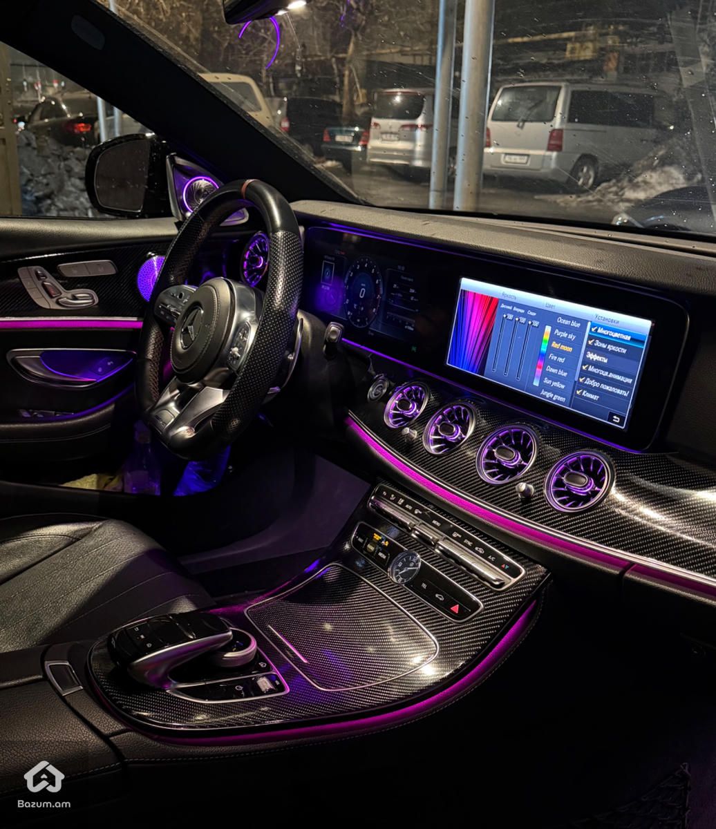 Mercedes Benz E350 - image 11
