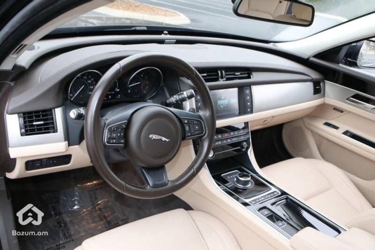 Jaguar XF 2016 - image 5