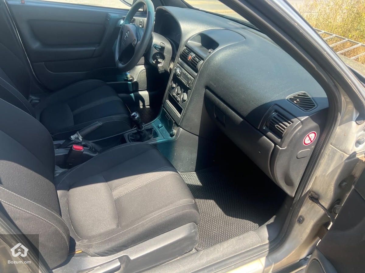 Opel Astra 2000 - image 9