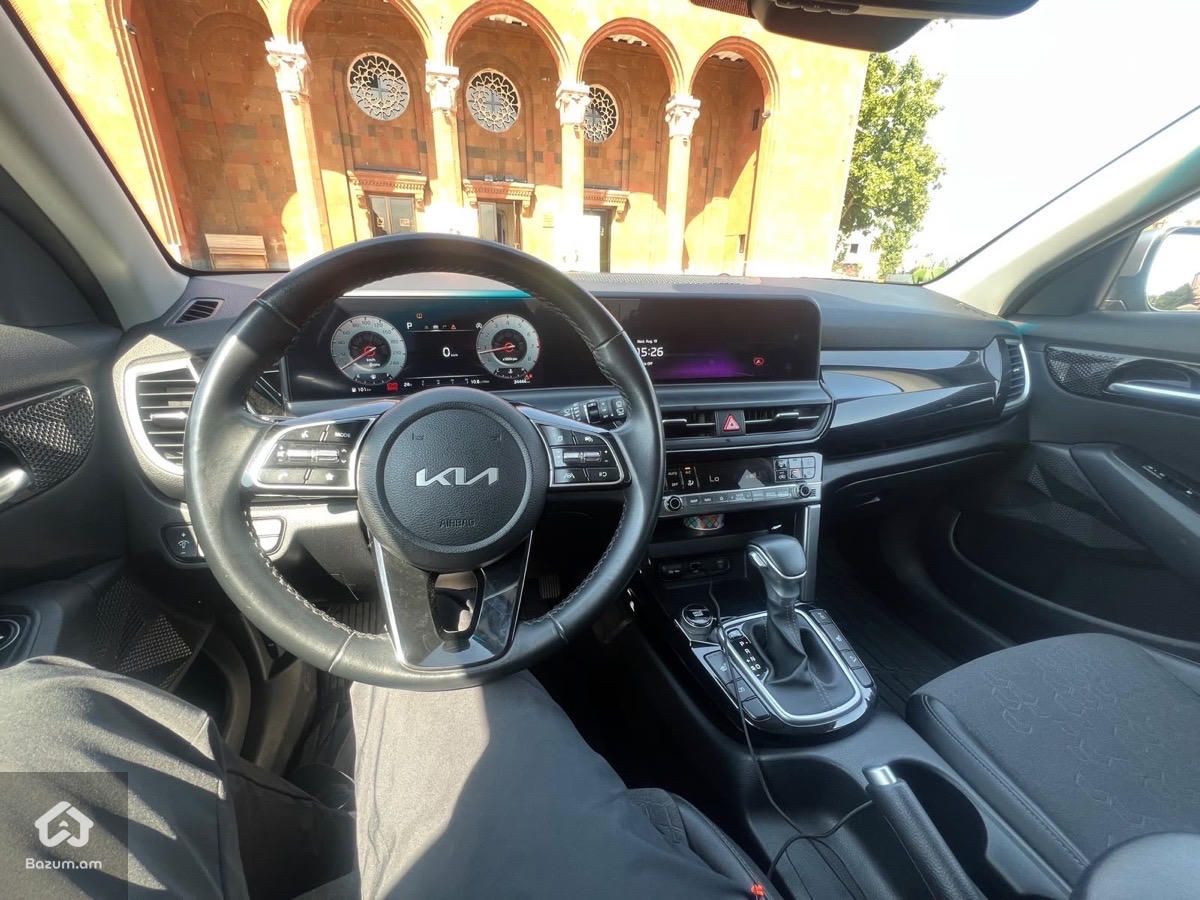 Kia Seltos 2024 - image 10