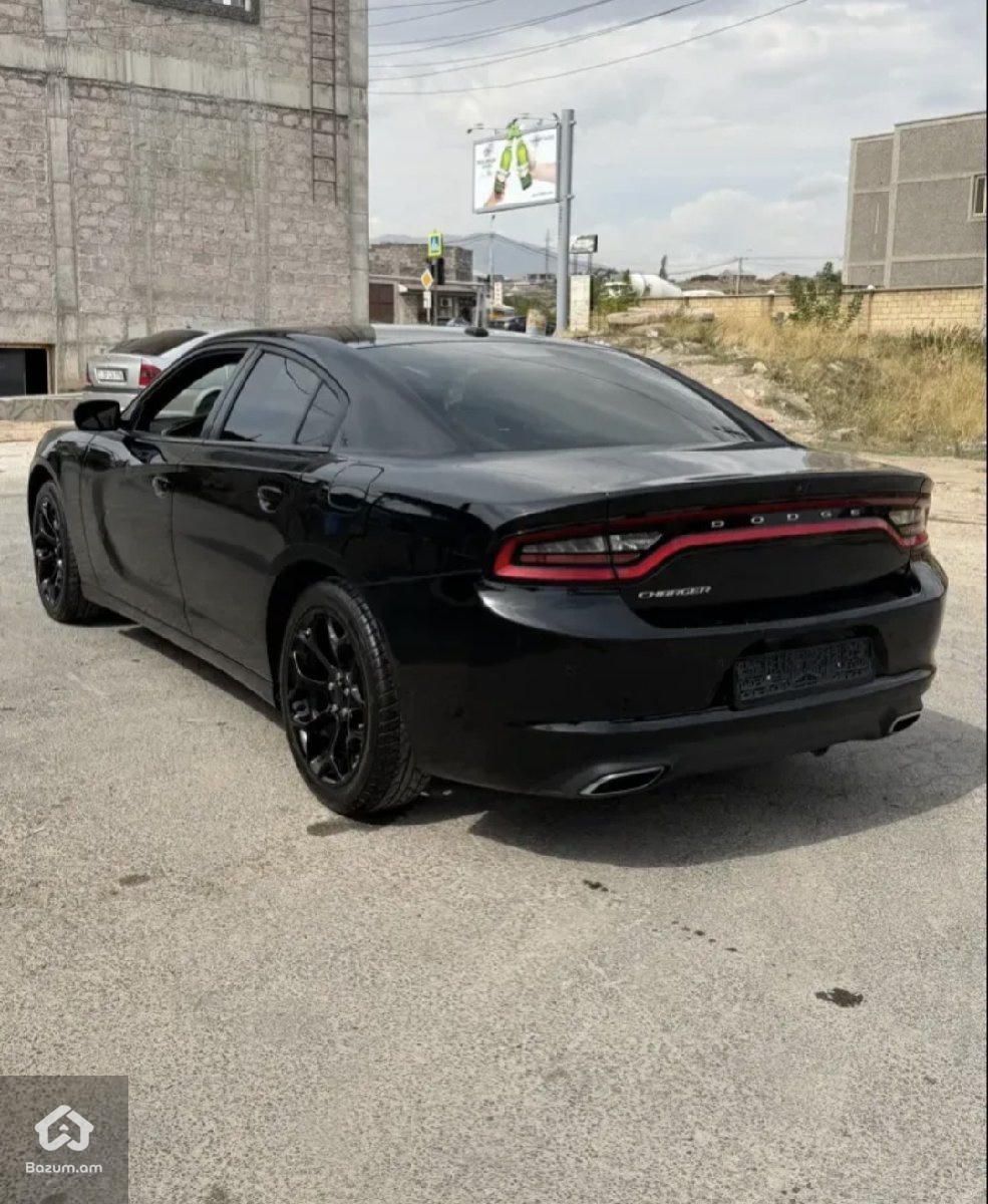 Dodge Charger 2019 - image 15