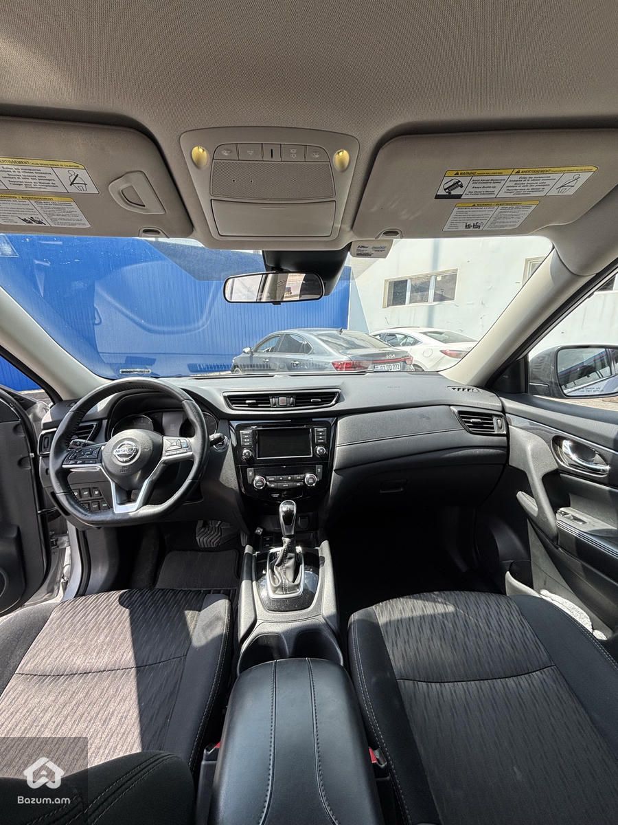 Nissan - image 8