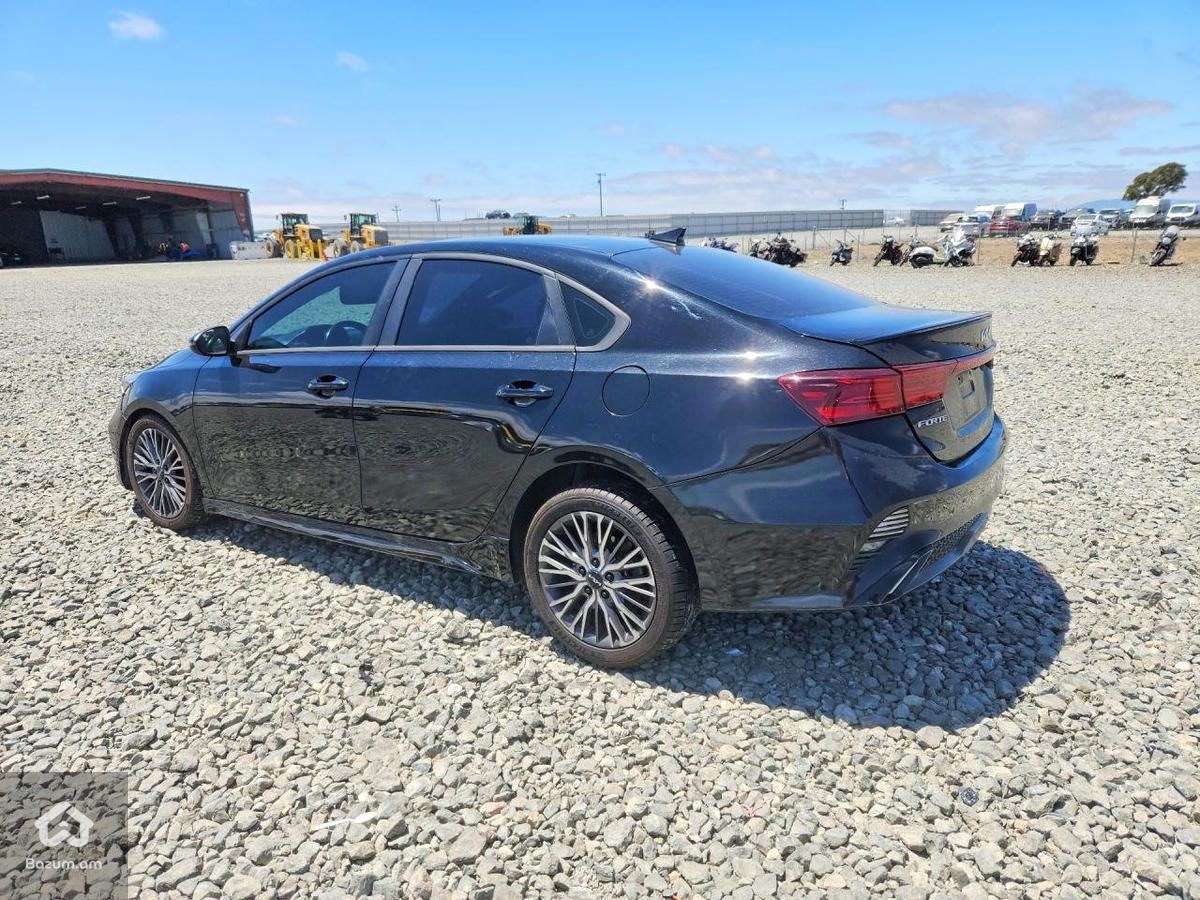 KIA FORTE 2023 GT-LINE - image 3