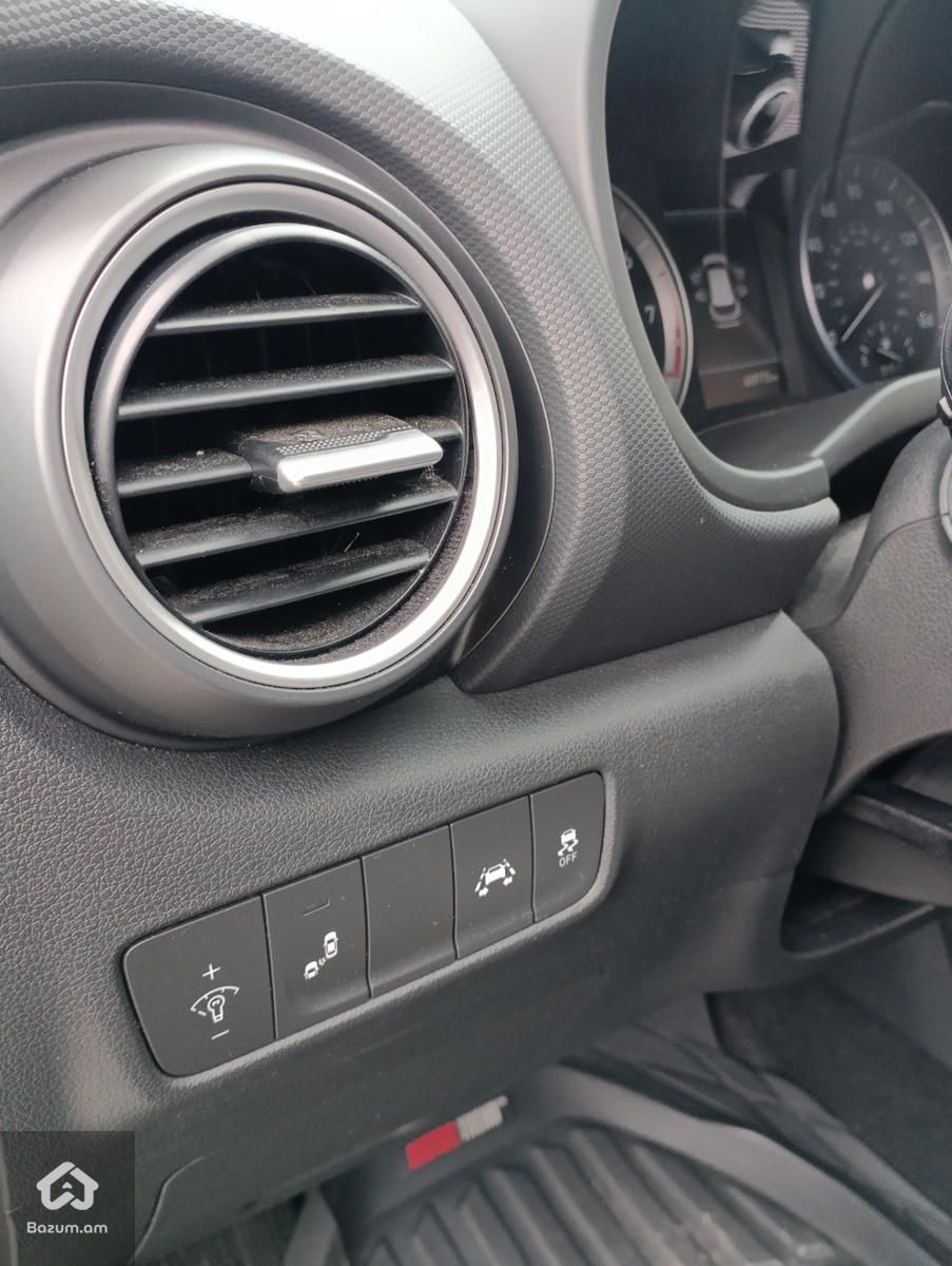 Hyundai Kona Sel Plus - image 16