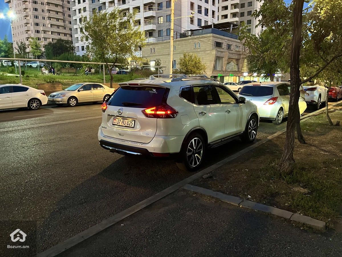Nissan Rogue 2019 - image 14