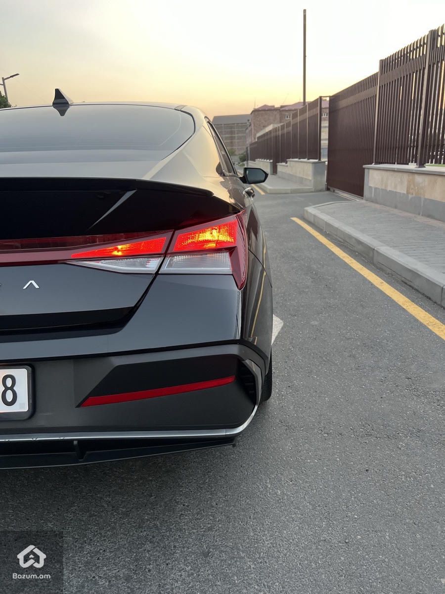 HYUNDAI ELANTRA 2025 - image 13