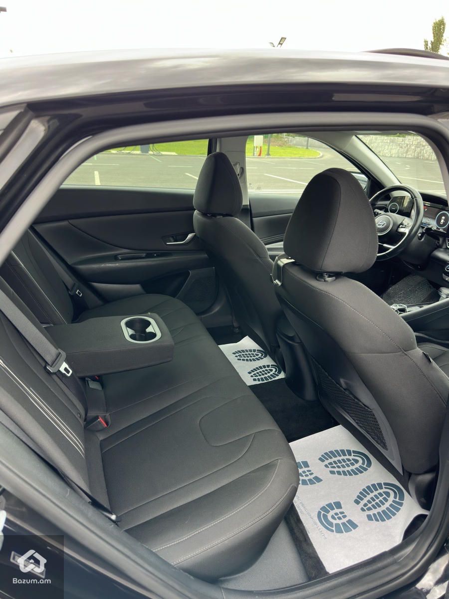Hyundai Elantra 2021 - image 13