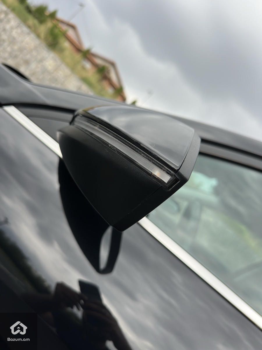 Hyundai Elantra 2021 - image 23