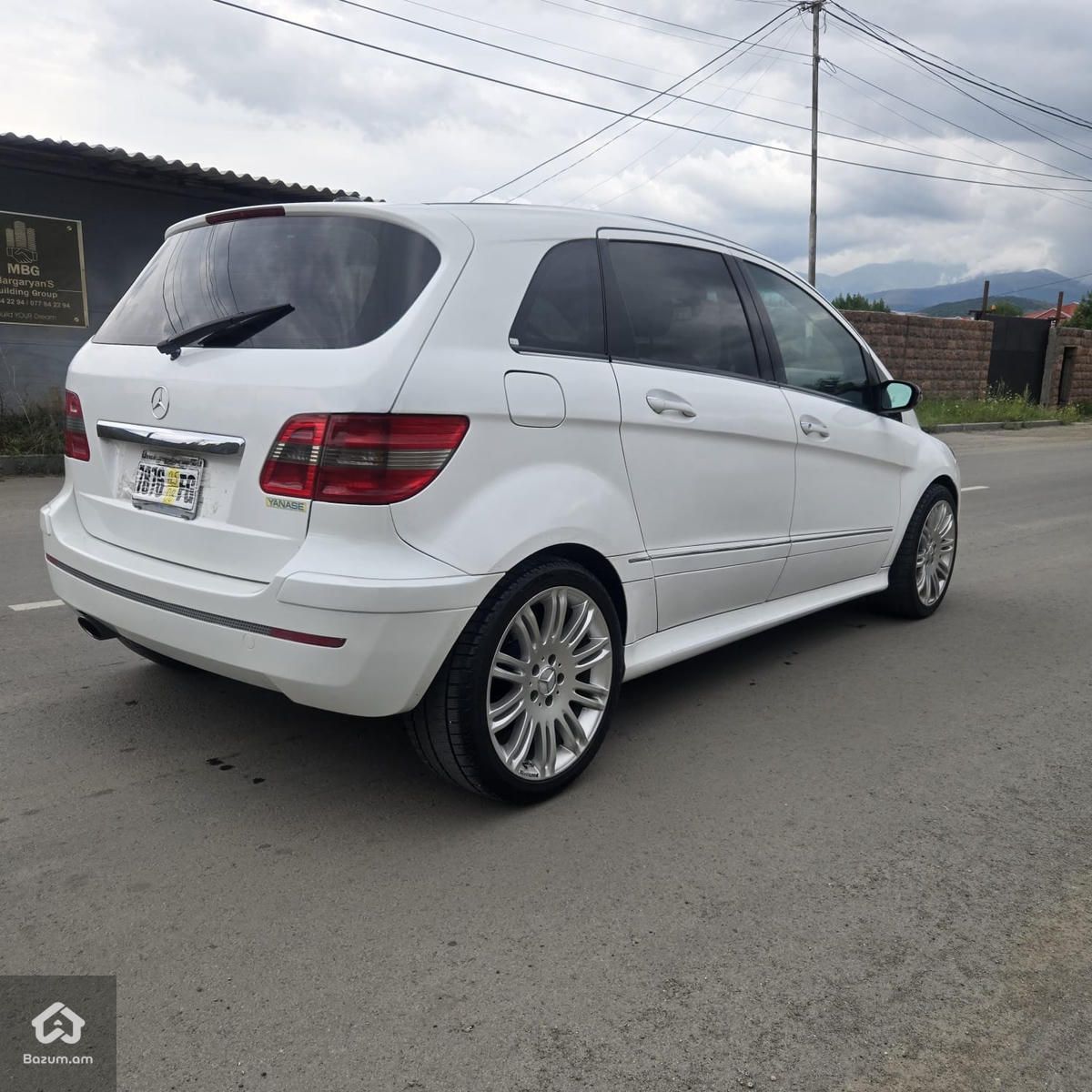 Mercedes-Benz B 170 2008 - image 8
