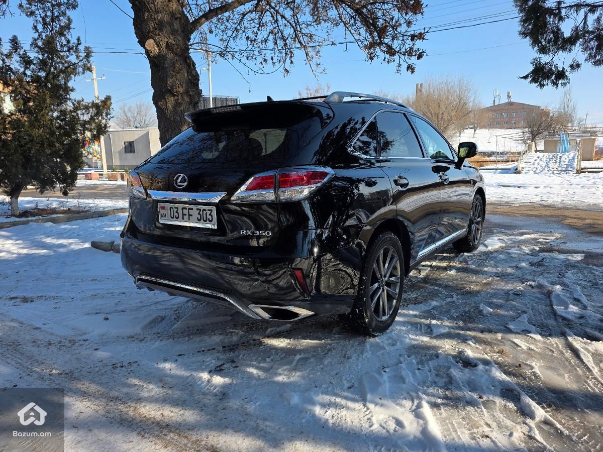 F sport - image 3