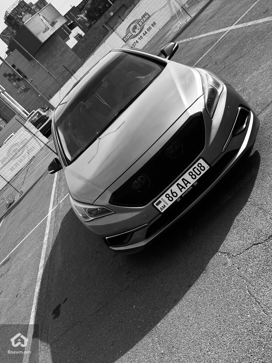 Hyundai - image 1