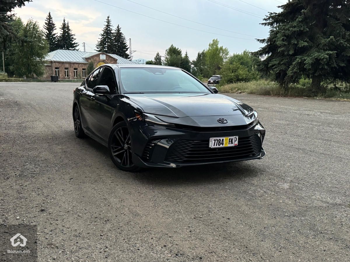 TOYOTA CAMRY XSE AWD - image 1