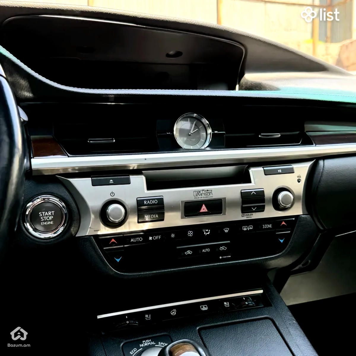 Lexus - image 19