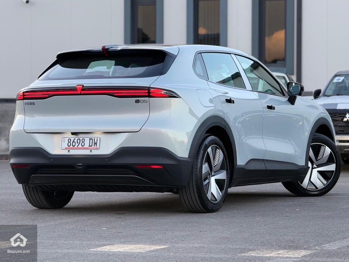 Changan Deepal S05 2026 - image 17