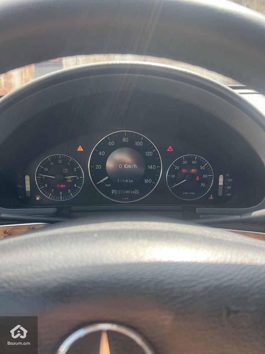 Mercedes-Benz E 350 2009 - image 8