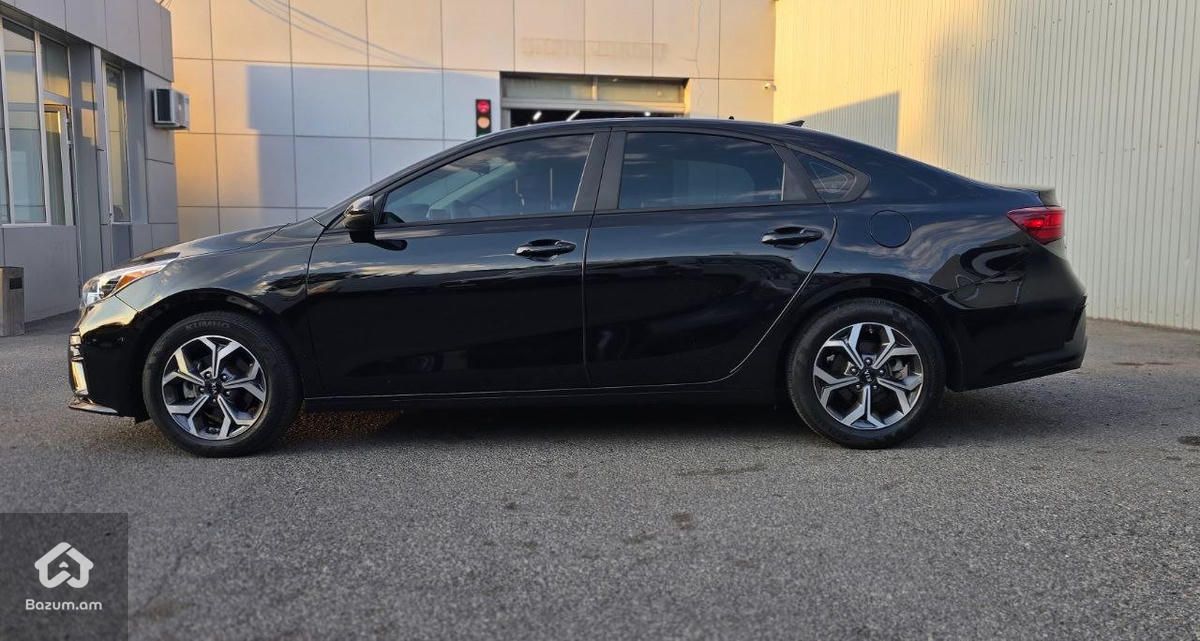 Kia Forte 2020 - image 4