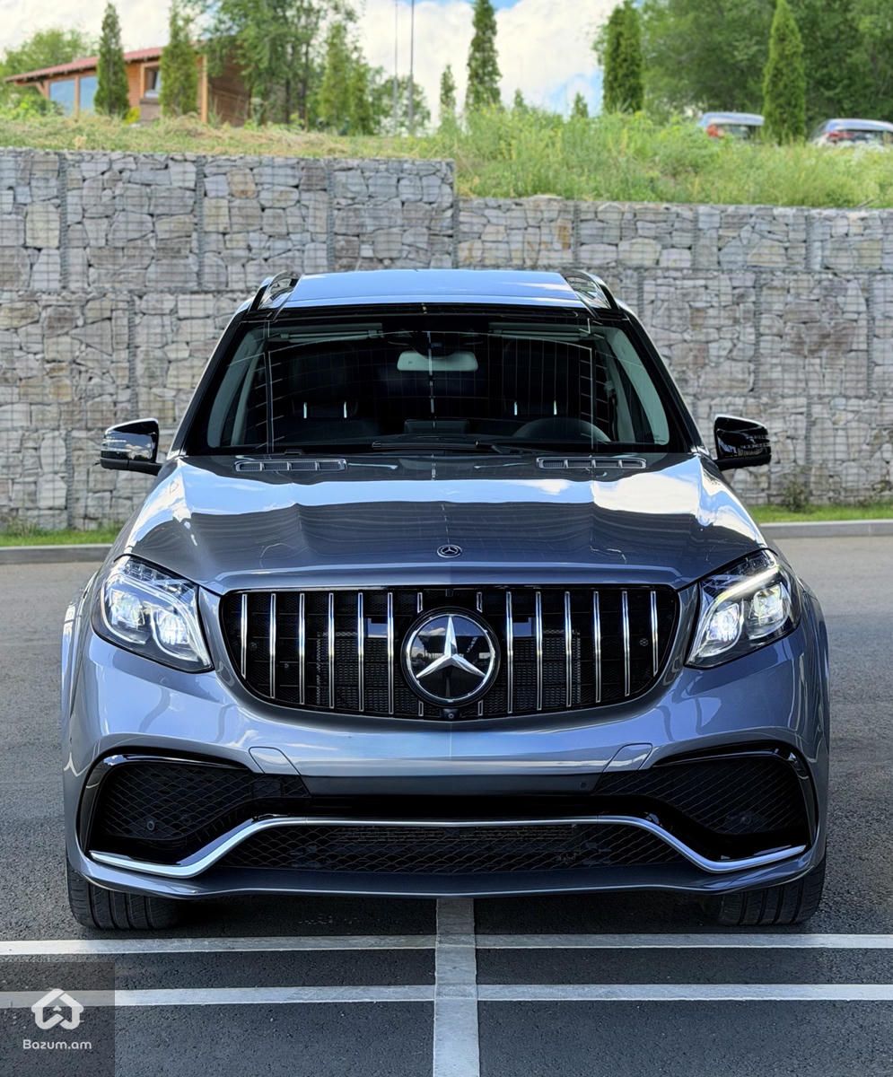 Mercedes-Benz GLS 500 - image 1