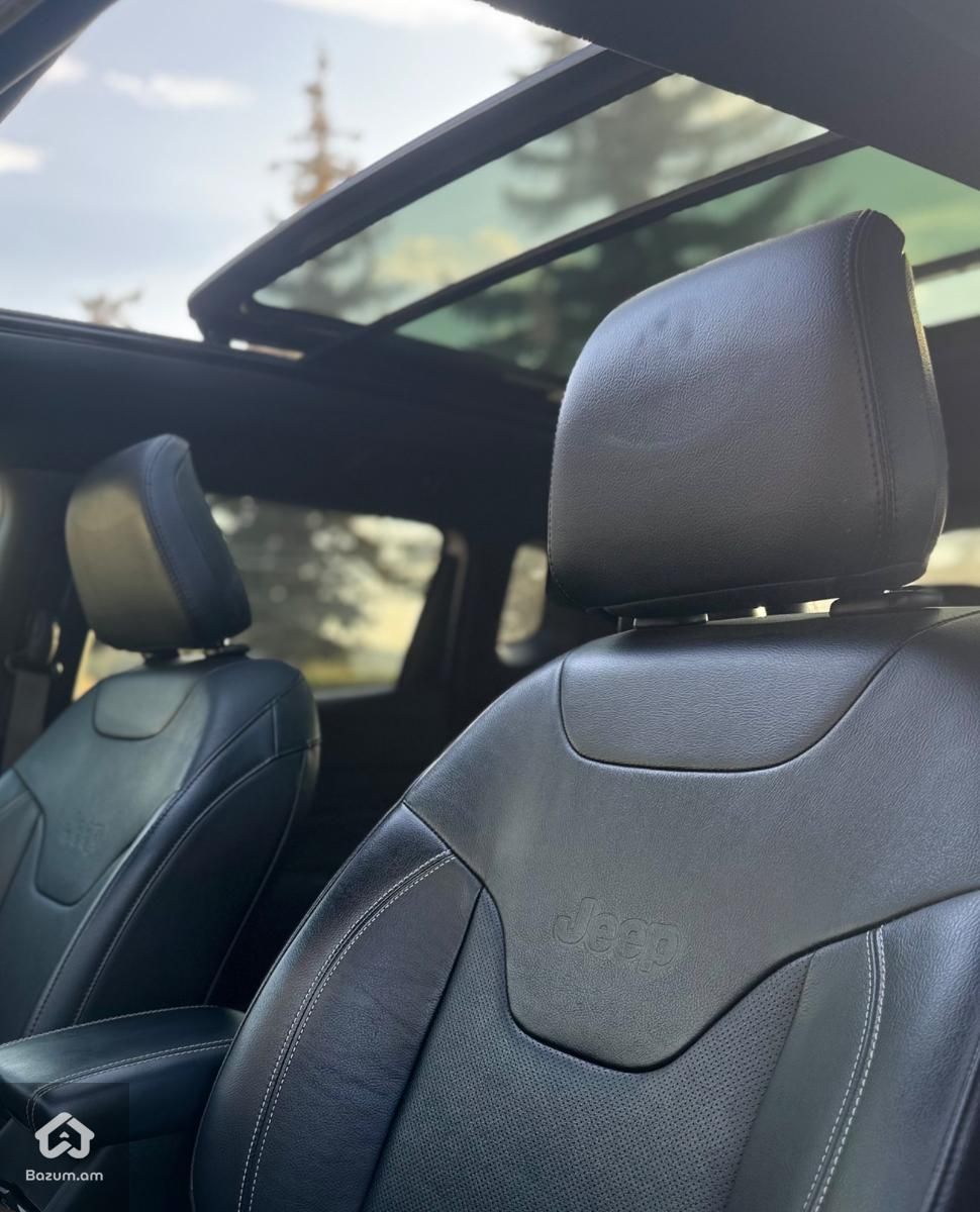 Jeep compass high altitude - image 8