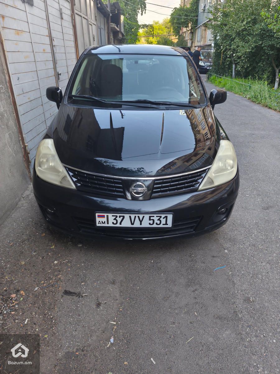 Nissan Versa 2006 - image 1