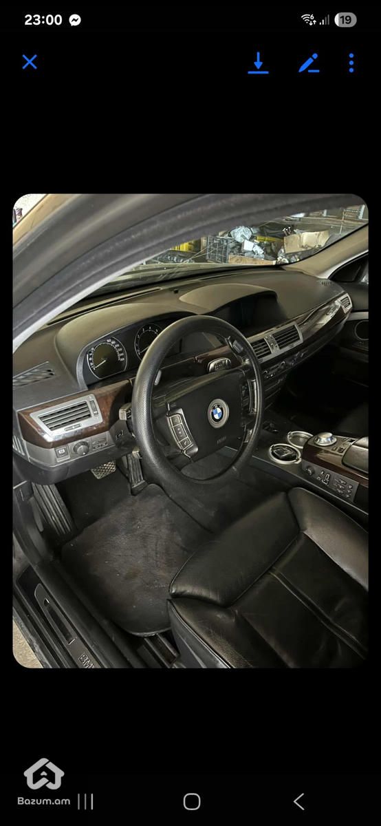 BMW 745 2004 - image 3