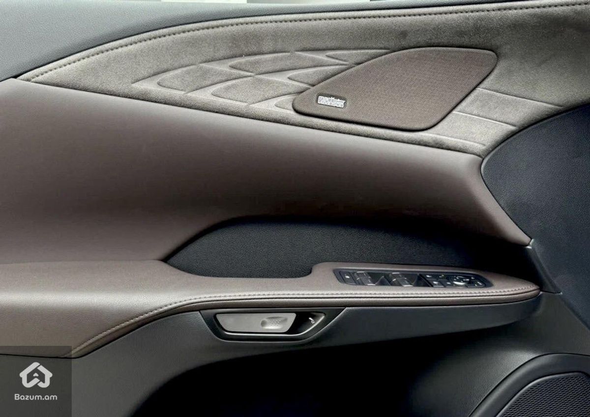 Lexus RX 350 2023 - image 10