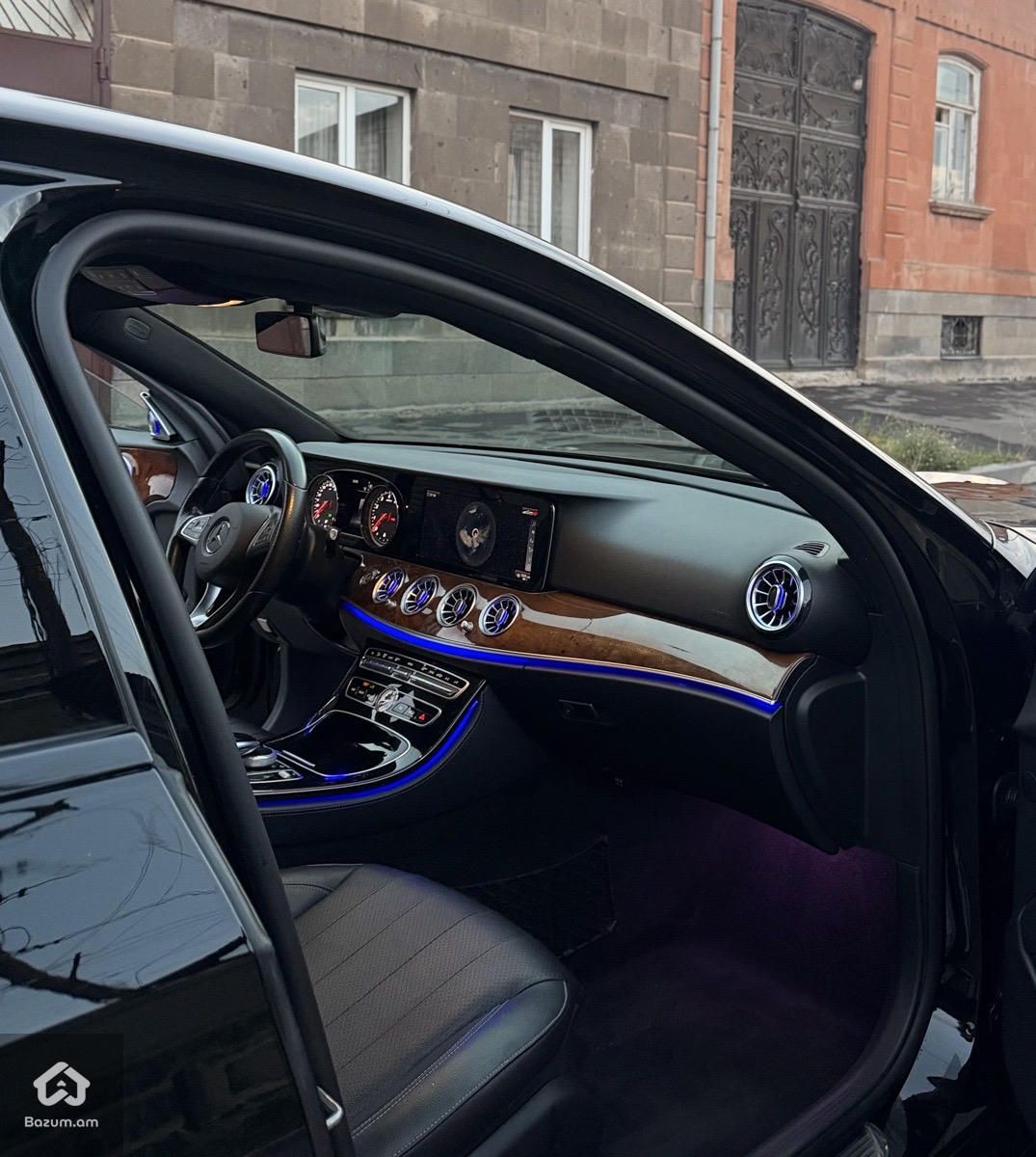 Mercedes-Benz E 350 - image 12