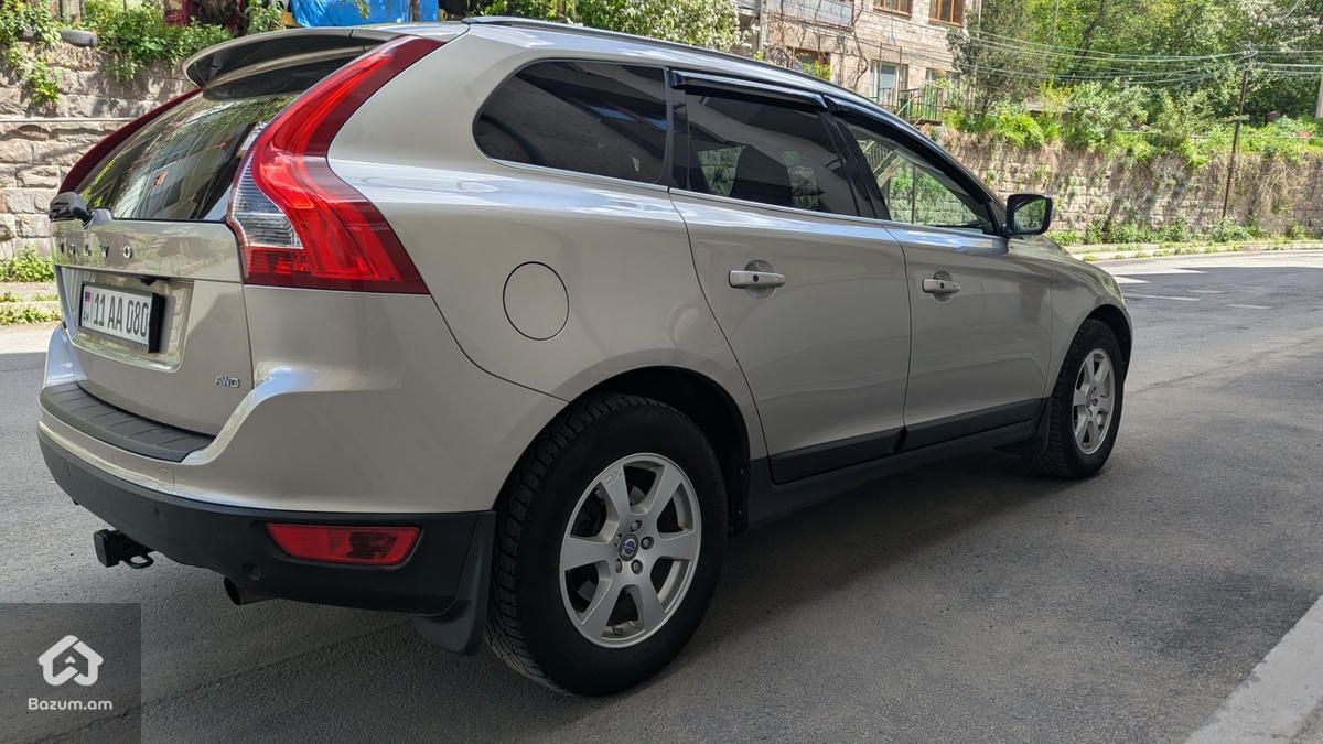 Volvo XC60  - image 5
