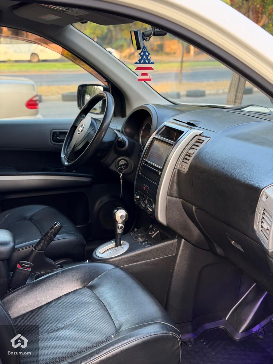 Nissan X-Trail 2009 - image 10
