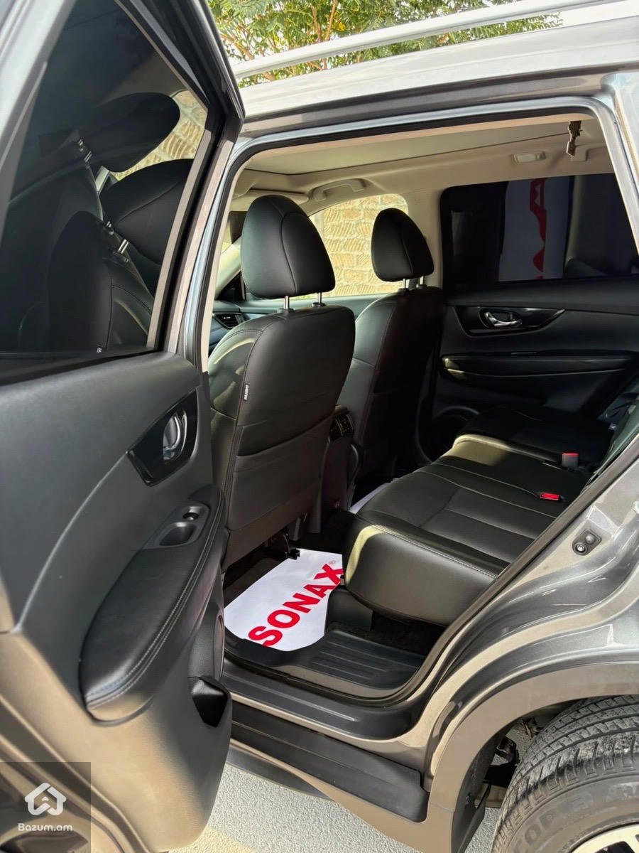Nissan Rogue SL AWD 2019 - image 9