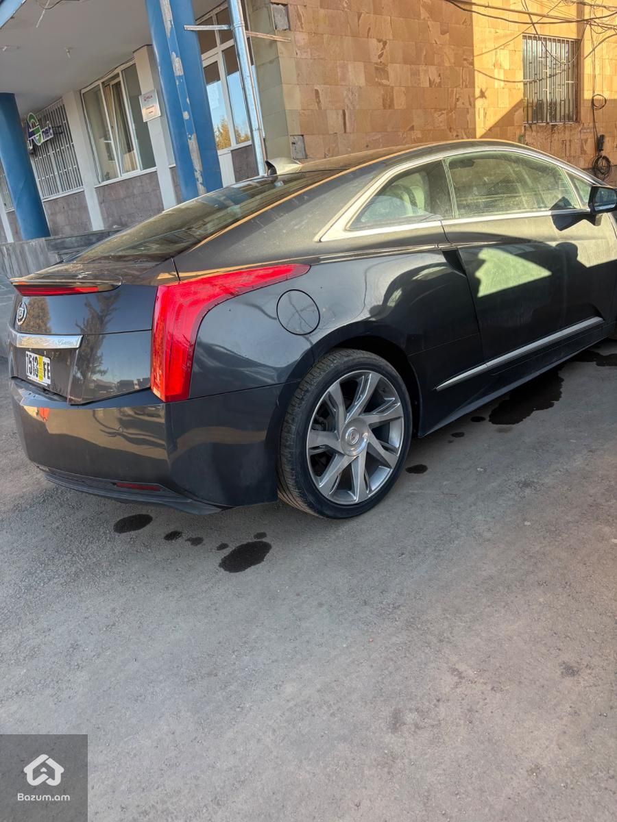 Cadillac  - image 4