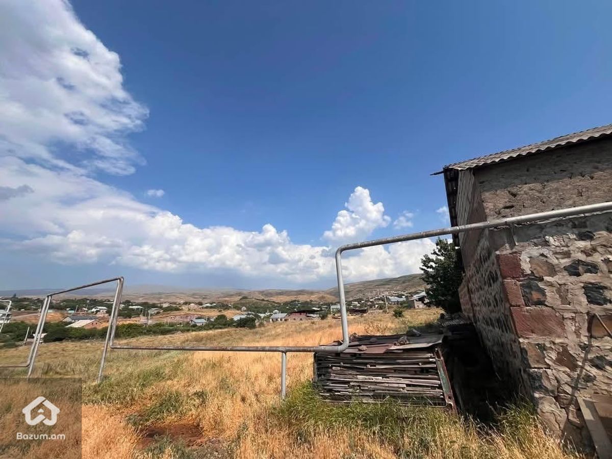 Տնամերձ Հողատարածք  - image 4