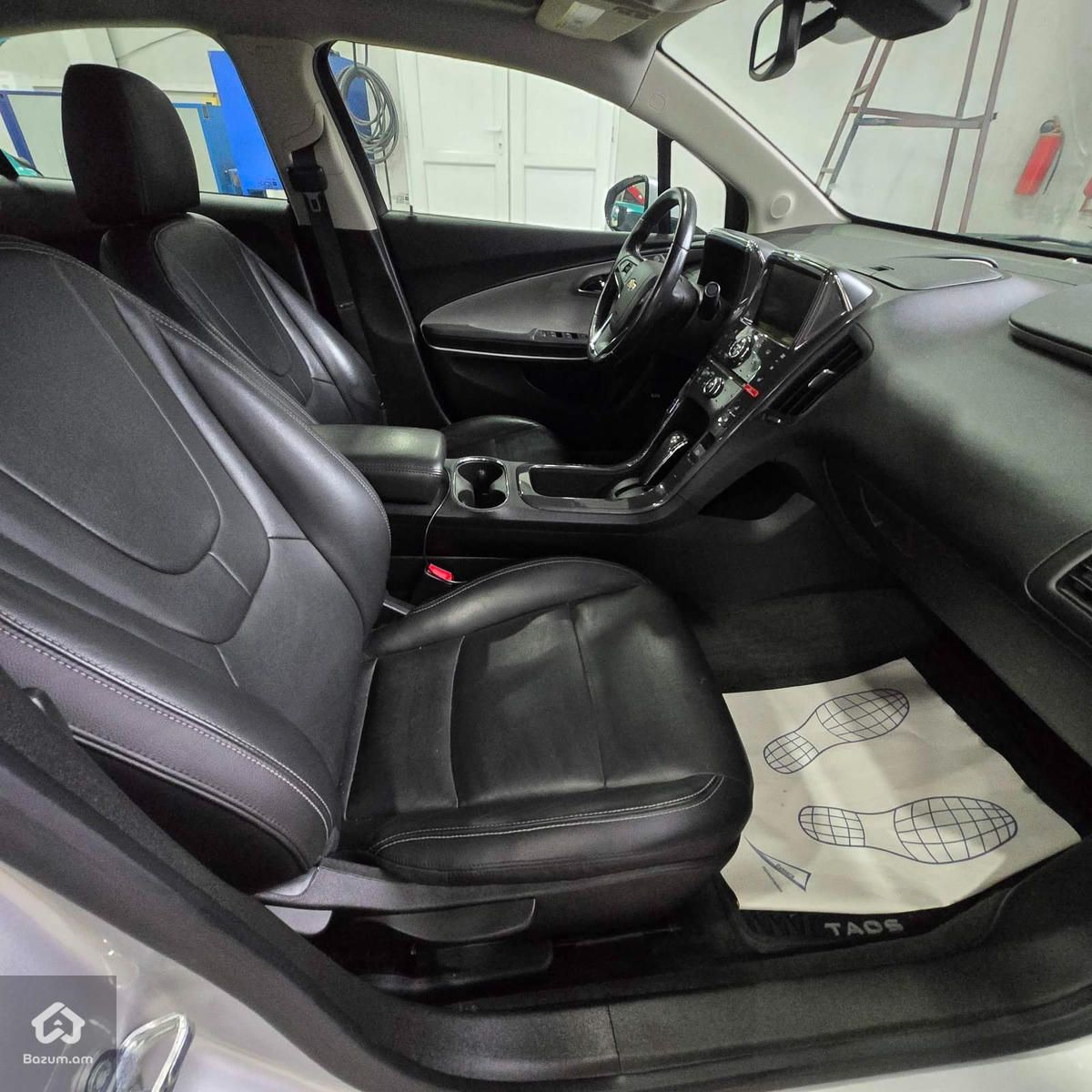 Chevrolet Volt 2013 - image 13
