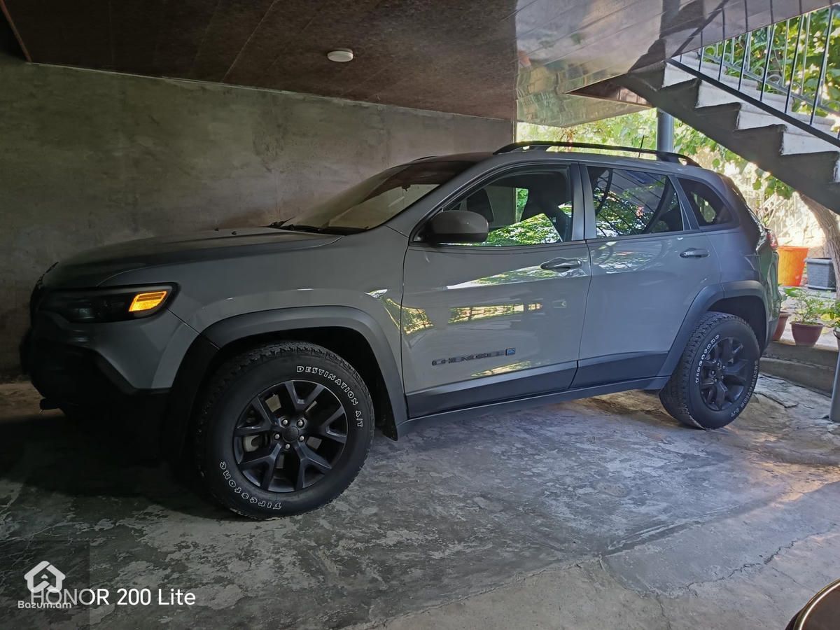 Cherokee - image 4