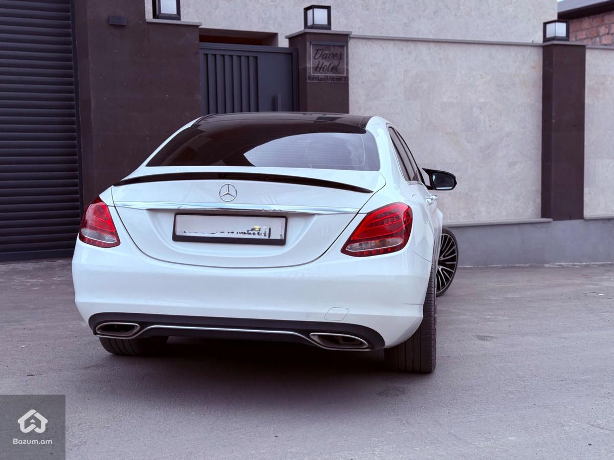 Mercedes C300 w205 - image 7