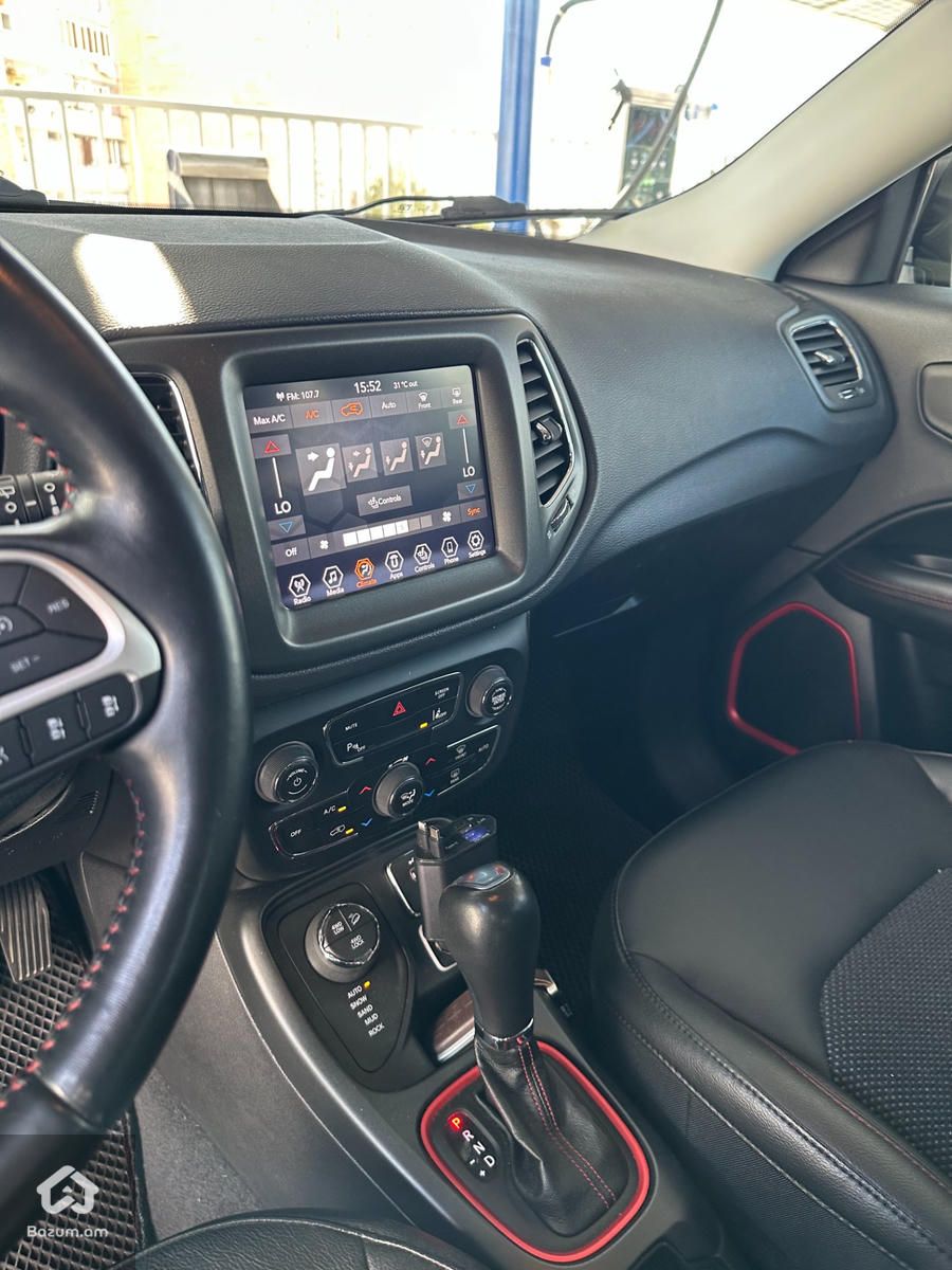 Jeep Compass 2021 - image 15
