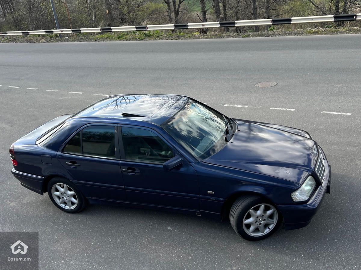 Mersedes benz - image 8