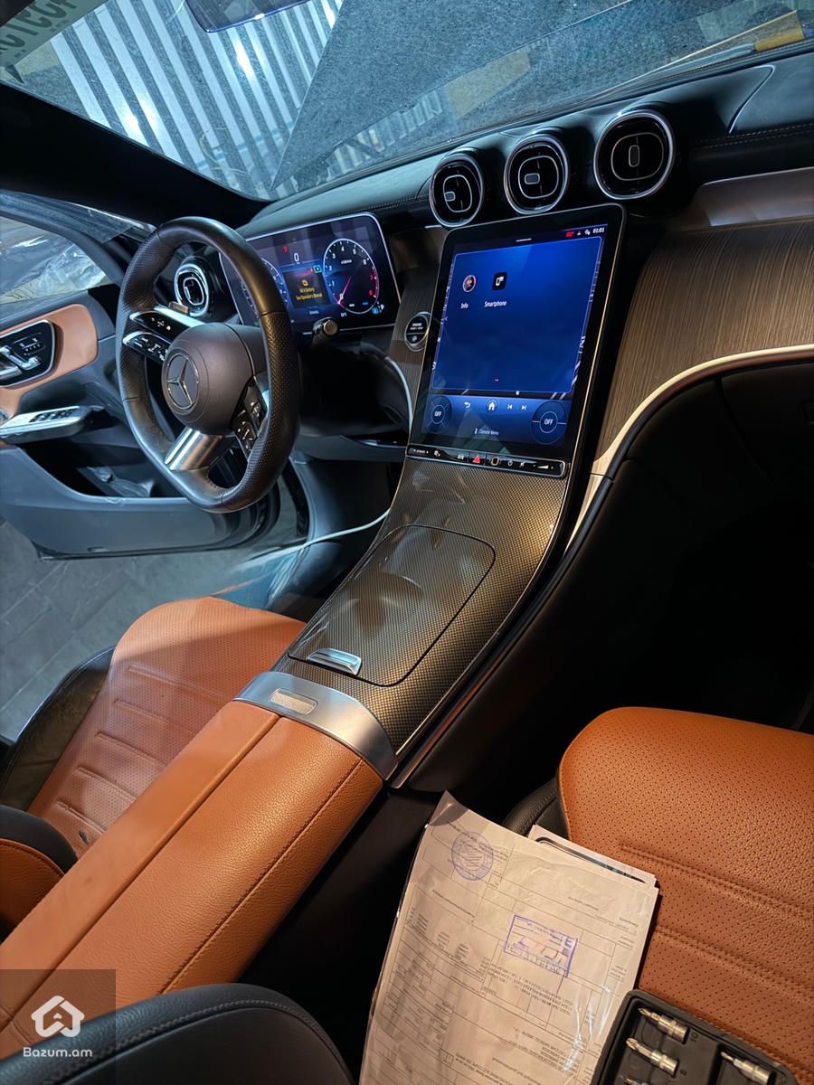 Mercedes benz GLC 300 coupe - image 4